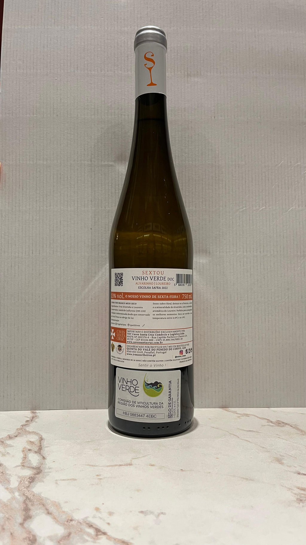Vinho Verde Português Sextou Alvarinho e Loureiro